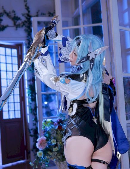 国产全新宝马x5混动版_BD英语高清迅雷在线观看