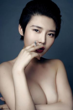 中国一区二区综合_蓝光免费观看电视剧