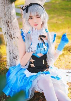 欧美最火超模女星写真_中英字幕1080